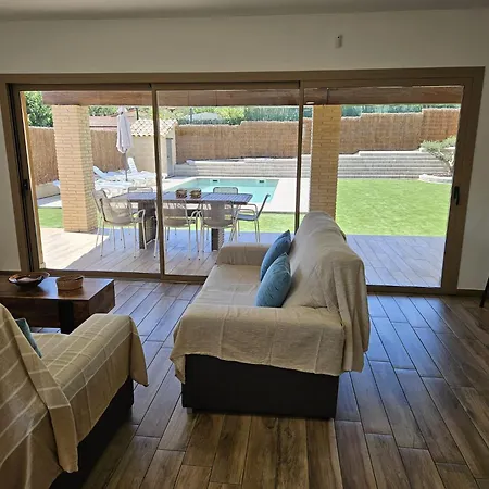 Utopia Nyaraló Puigventos